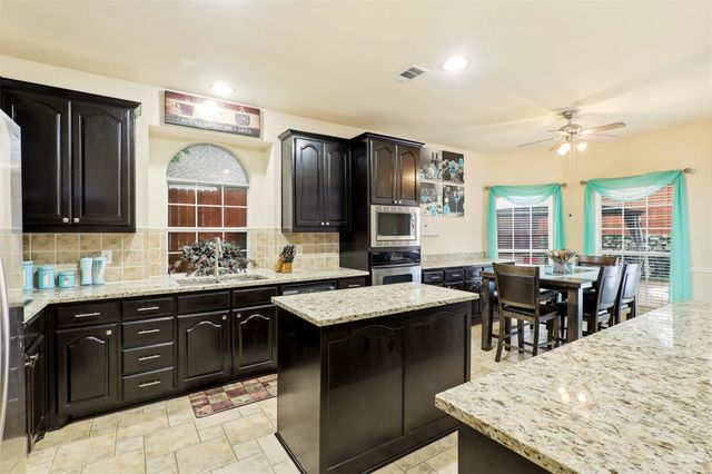 5804 Logan Drive, Plano, TX 75094