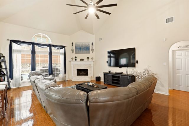 5804 Logan Drive, Plano, TX 75094