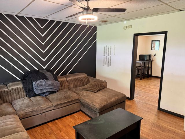 2110 N Pickwick Avenue, Springfield, MO 65803