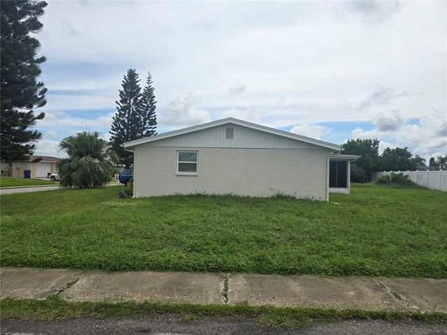 2055 NORFOLK DRIVE, Holiday, FL 34691