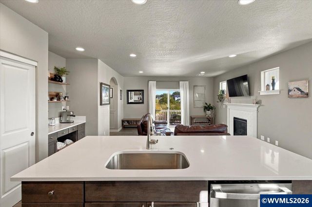 2824 23rd Av NW, Albany, OR 97321