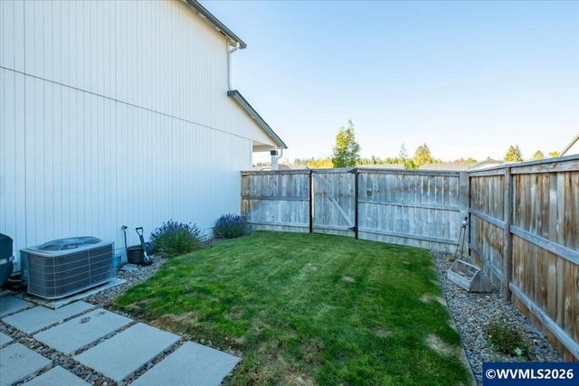 2824 23rd Av NW, Albany, OR 97321