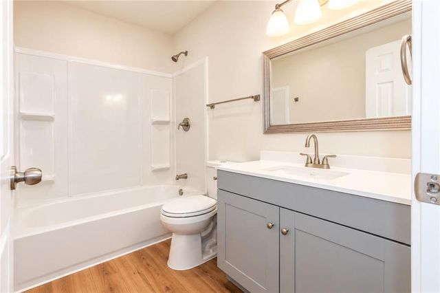 6262 Howells Ferry Road, Mobile, AL 36618
