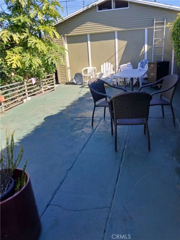 4174 3rd Ave, Los Angeles, CA 90008