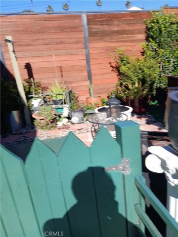 4174 3rd Ave, Los Angeles, CA 90008