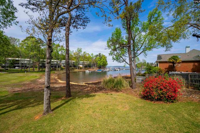 301 Harbor Heights Drive 20D, Lexington, SC 29072