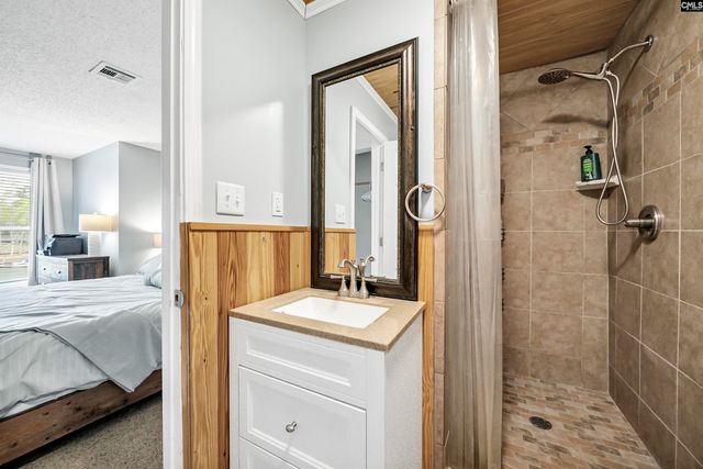 301 Harbor Heights Drive 20D, Lexington, SC 29072