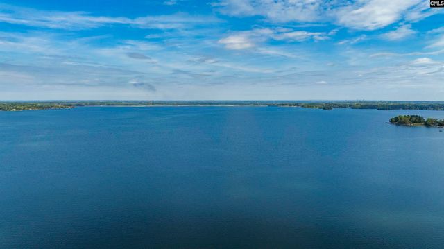 301 Harbor Heights Drive 20D, Lexington, SC 29072