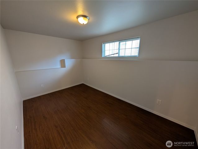 10341 Stone Avenue N, Seattle, WA 98133