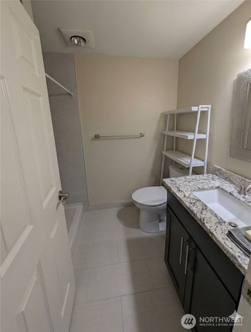 10341 Stone Avenue N, Seattle, WA 98133