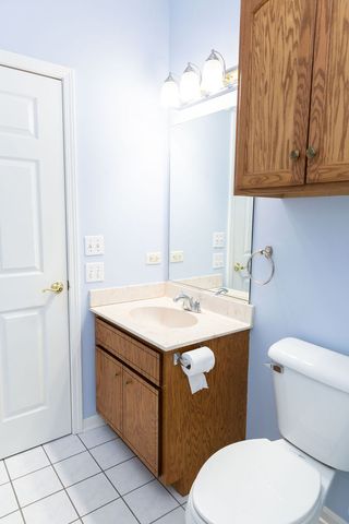 11432 FOXWOODS Drive, Oak Lawn, IL 60453