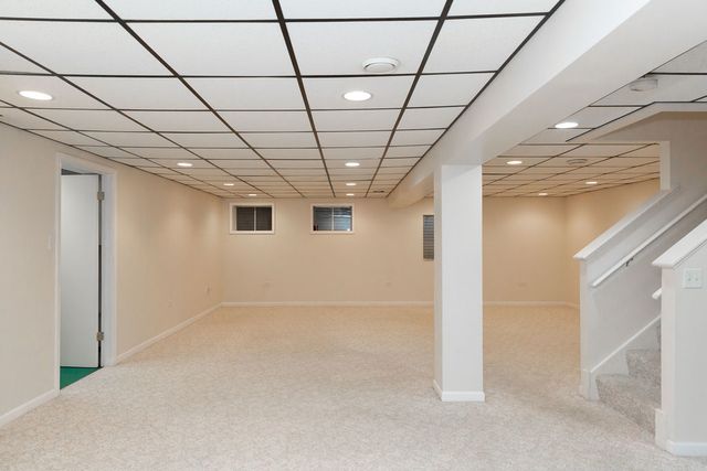 11432 FOXWOODS Drive, Oak Lawn, IL 60453