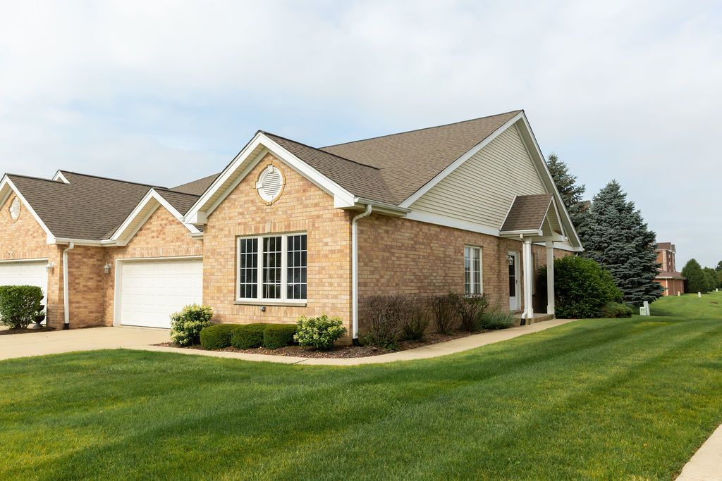 11432 FOXWOODS Drive, Oak Lawn, IL 60453