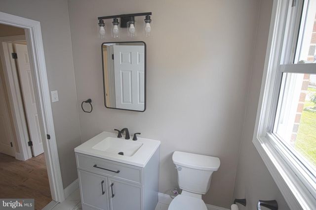 180 CARROLL RD, Pasadena, MD 21122