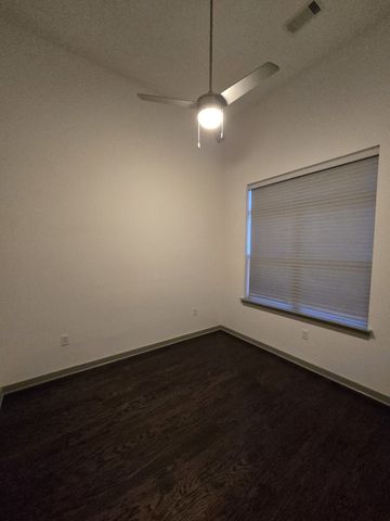 1638 54th Ave N Apt 121, Nashville, TN 37209