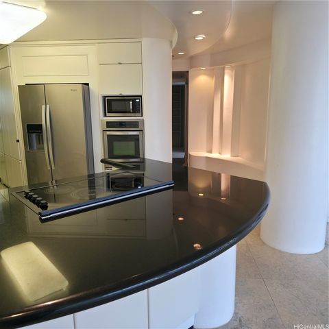 2101 Nuuanu Avenue I2401, Honolulu, HI 96817