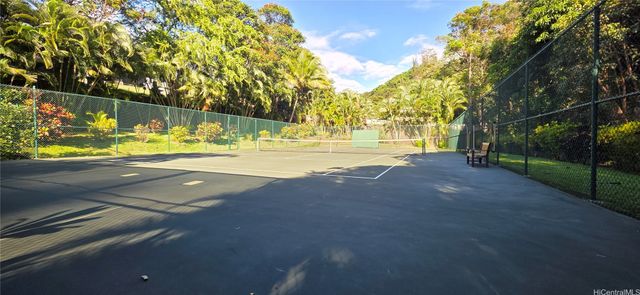 2101 Nuuanu Avenue I2401, Honolulu, HI 96817