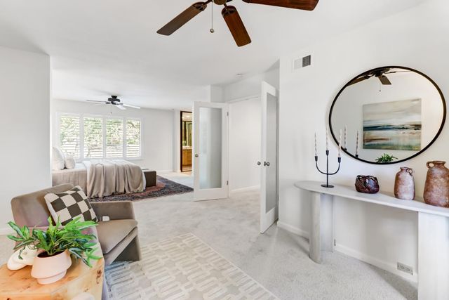 24 Adelphi Ct, Sacramento, CA 95825