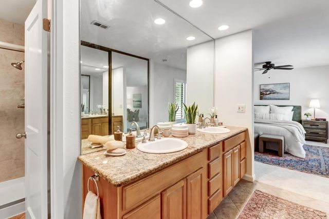 24 Adelphi Ct, Sacramento, CA 95825