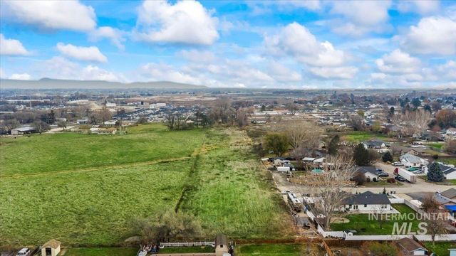 1111 Southside Blvd, Nampa, ID 83686