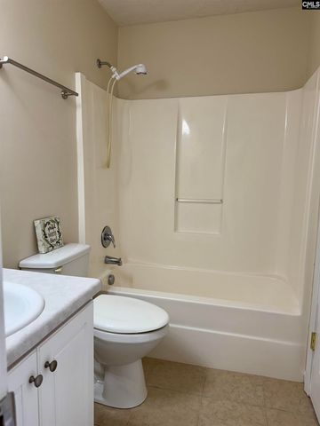 102 Elders Pond Circle, Columbia, SC 29229