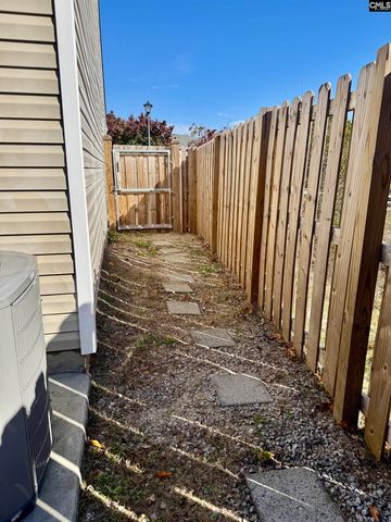 102 Elders Pond Circle, Columbia, SC 29229