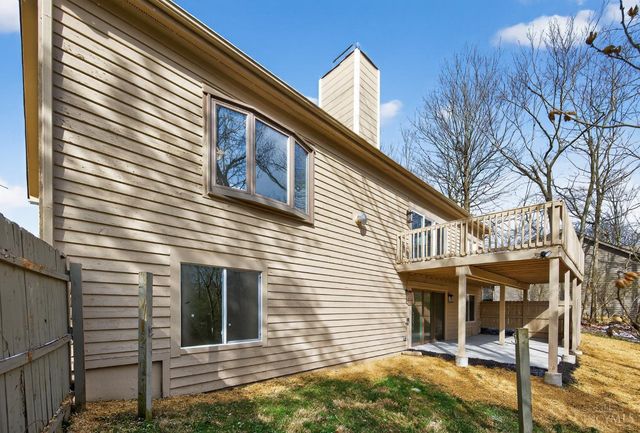 811 Wind Bluff Point, Springboro, OH 45066