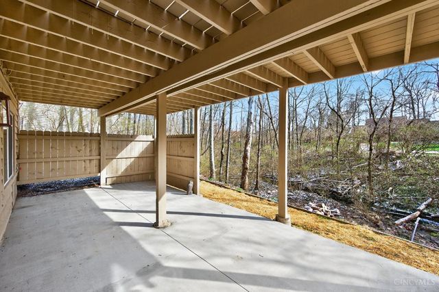 811 Wind Bluff Point, Springboro, OH 45066