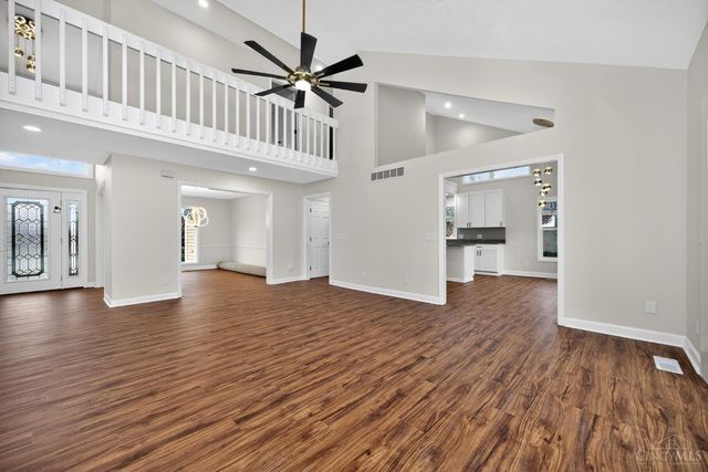 811 Wind Bluff Point, Springboro, OH 45066