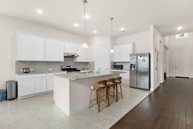 1307 Bowen Drive, League City, TX 77573