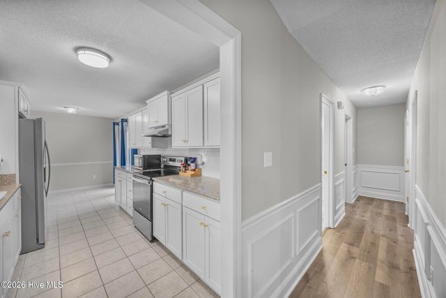 429 Crows Nest Lane, Sneads Ferry, NC 28460