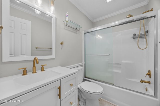 429 Crows Nest Lane, Sneads Ferry, NC 28460