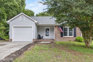 429 Crows Nest Lane, Sneads Ferry, NC 28460