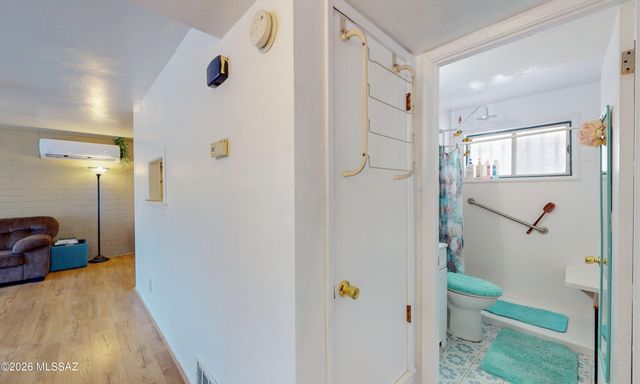 2706 S Enchanted Hills Drive, Tucson, AZ 85713