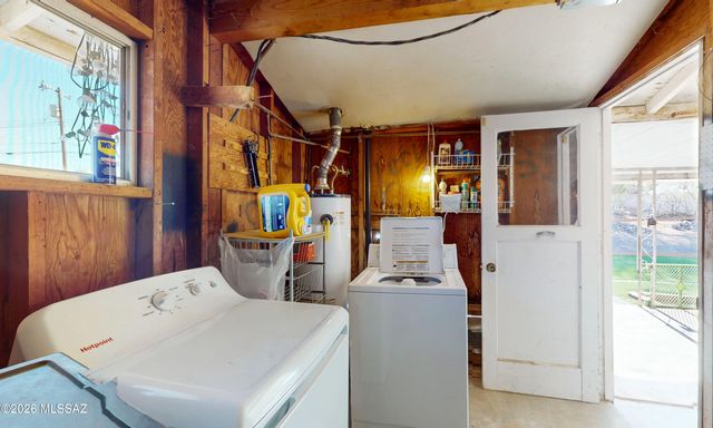 2706 S Enchanted Hills Drive, Tucson, AZ 85713