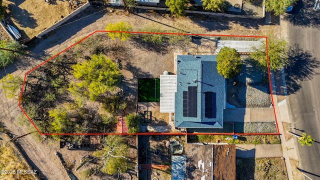 2706 S Enchanted Hills Drive, Tucson, AZ 85713
