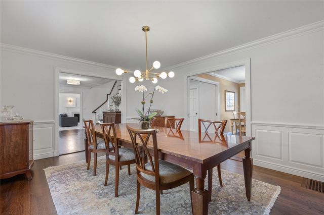 350 Evandale Road, Scarsdale, NY 10583