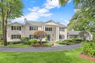 350 Evandale Road, Scarsdale, NY 10583