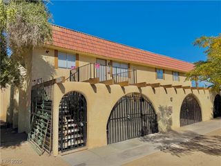 1720 Cordoba Lane A, Las Vegas, NV 89108