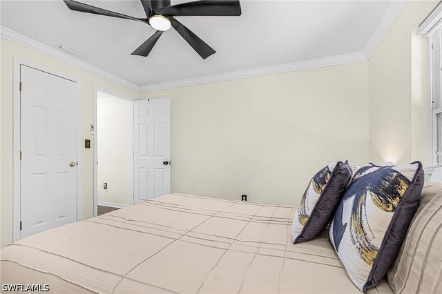 5050 Sorrento CT, Cape Coral, FL 33904