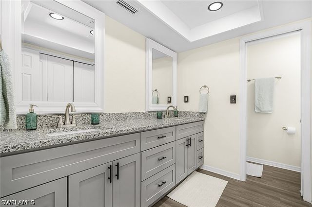 5050 Sorrento CT, Cape Coral, FL 33904