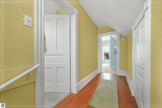 525 Webster Street, Traverse City, MI 49686