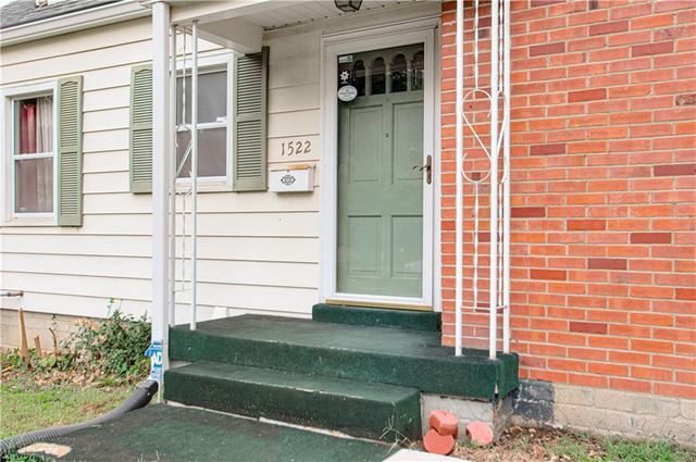 1522 W 27th Terrace S, Independence, MO 64052