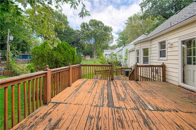 1522 W 27th Terrace S, Independence, MO 64052