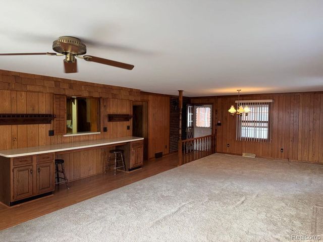 13226 Catalpa Street, Southgate, MI 48195