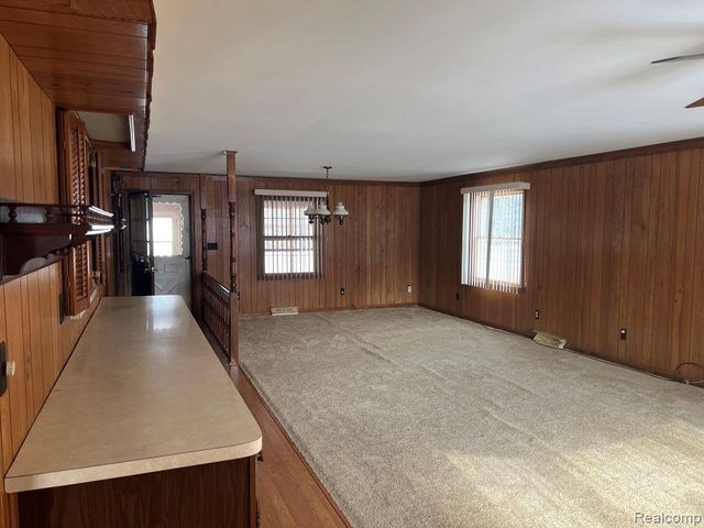 13226 Catalpa Street, Southgate, MI 48195