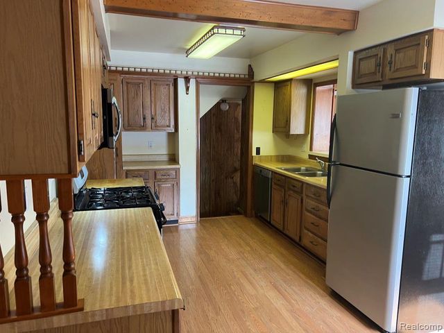 13226 Catalpa Street, Southgate, MI 48195