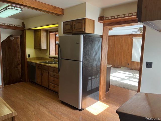 13226 Catalpa Street, Southgate, MI 48195