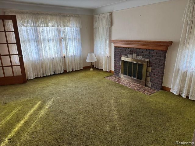 13226 Catalpa Street, Southgate, MI 48195