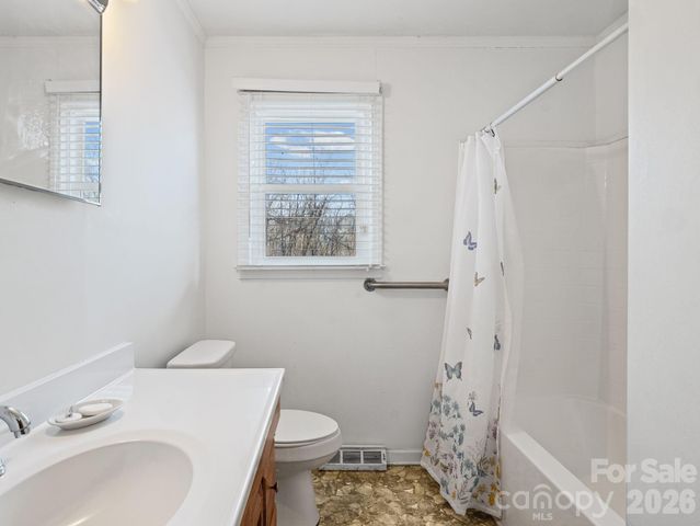 309 Green Street, Lincolnton, NC 28092